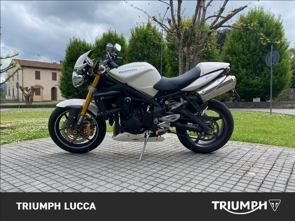 TRIUMPH Street Triple 675 