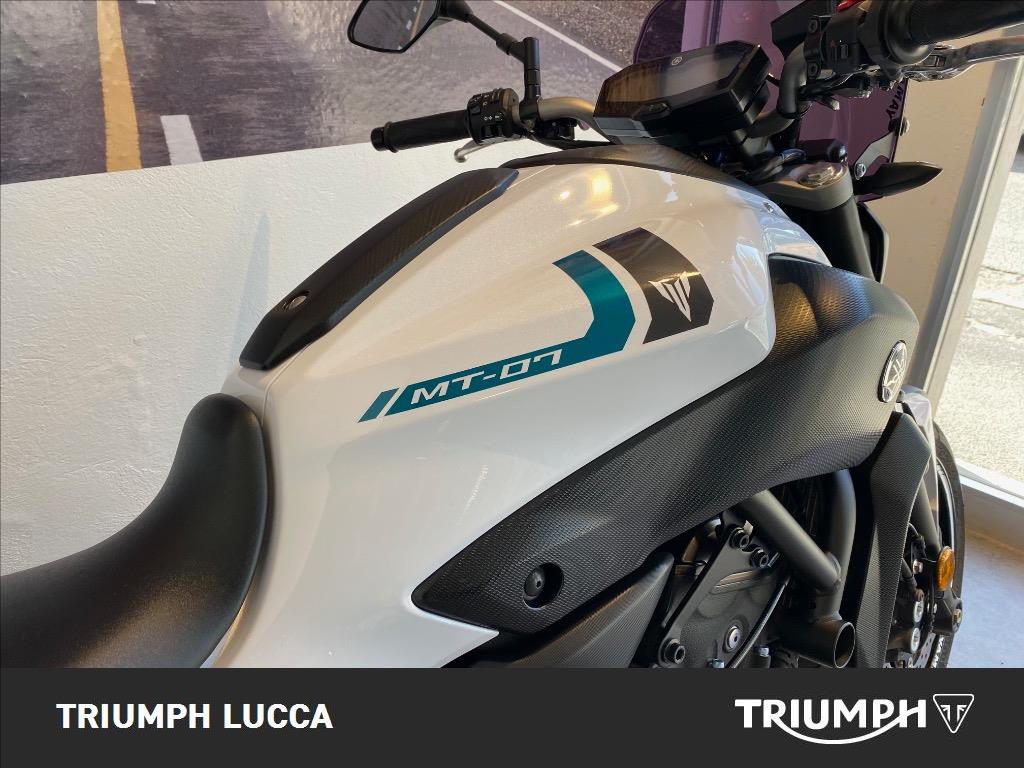 YAMAHA MT-07 690 Abs
