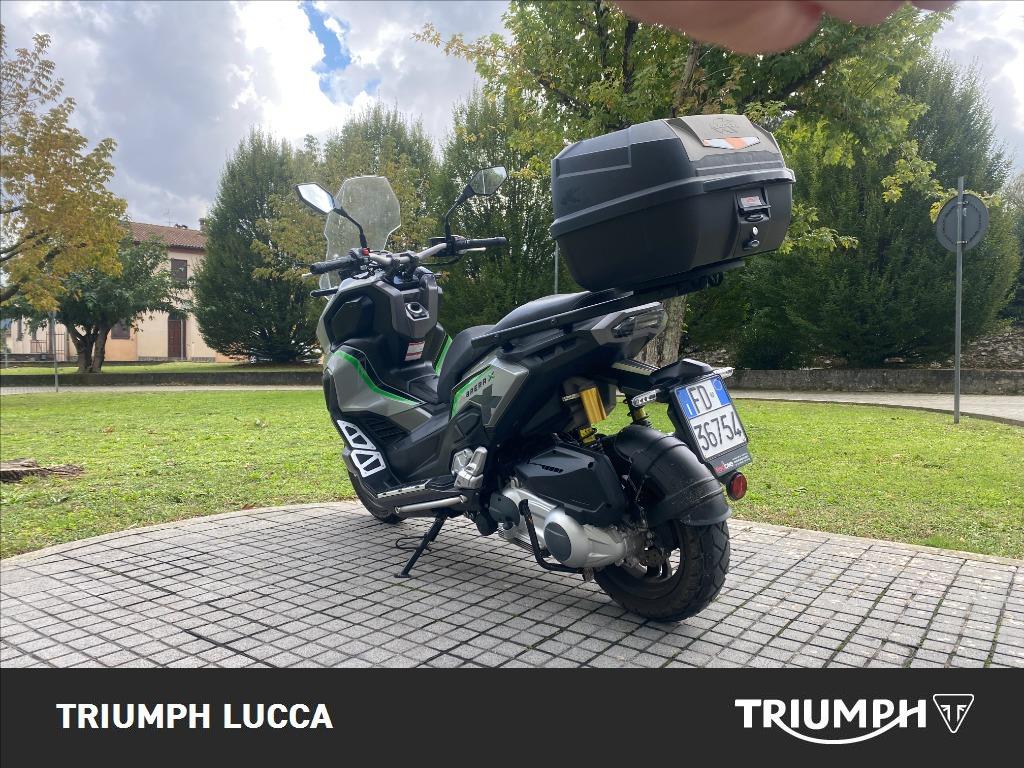 KL Brera X 300 