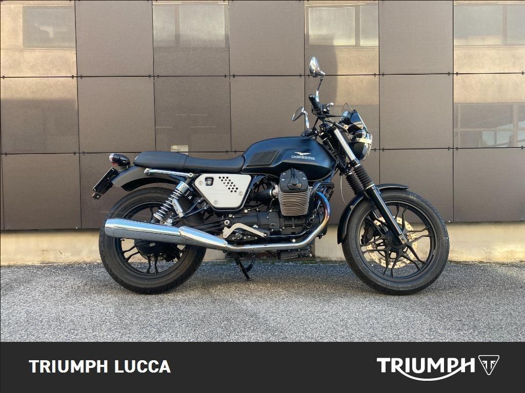 MOTO GUZZI V7 750 Stone