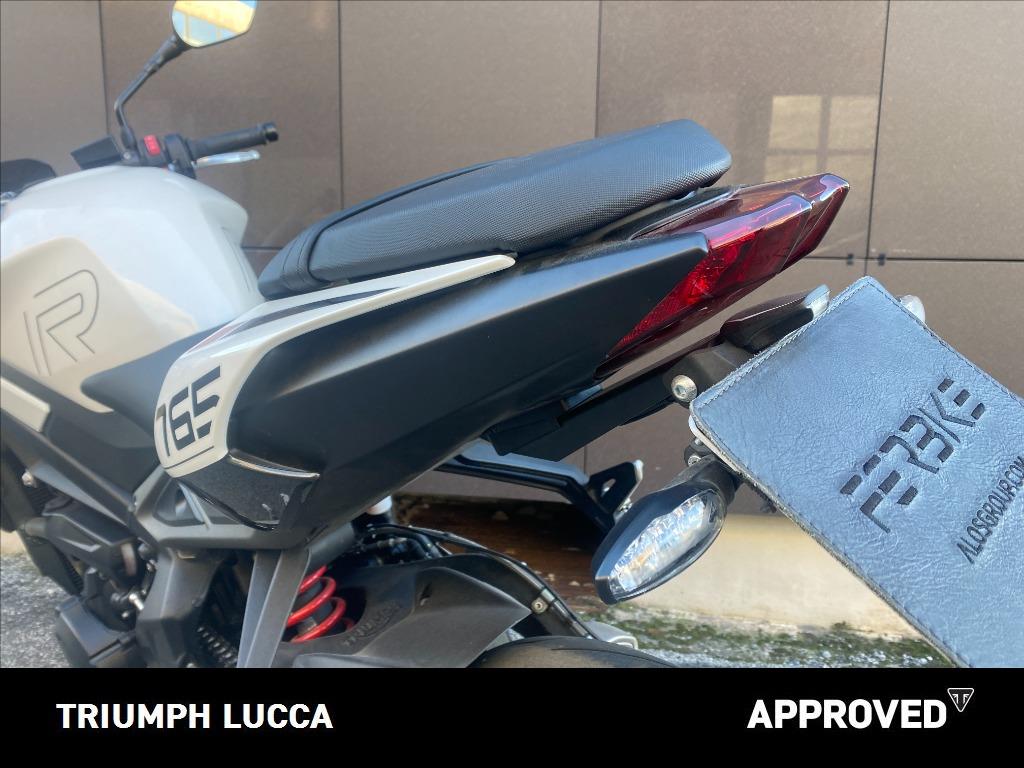 TRIUMPH Street Triple 765 R