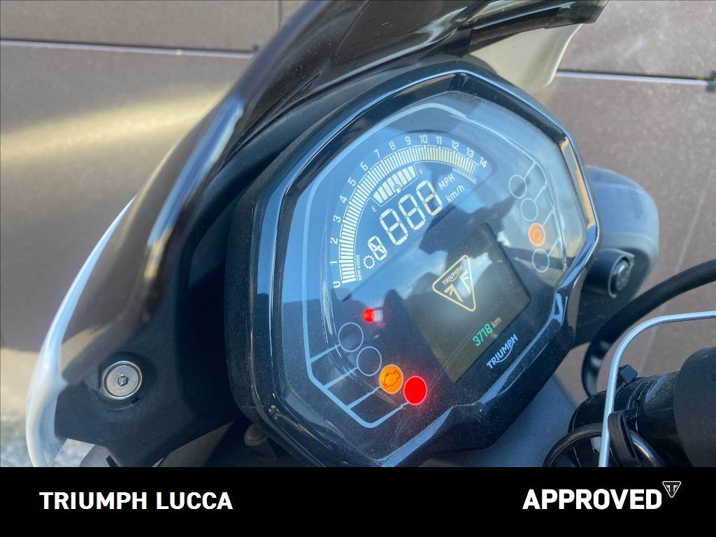 TRIUMPH Street Triple 765 R