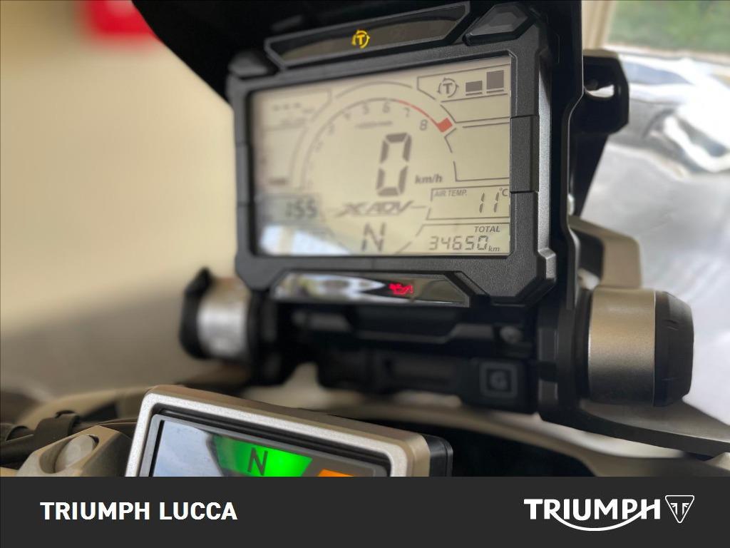 HONDA X-ADV 750 DCT Abs