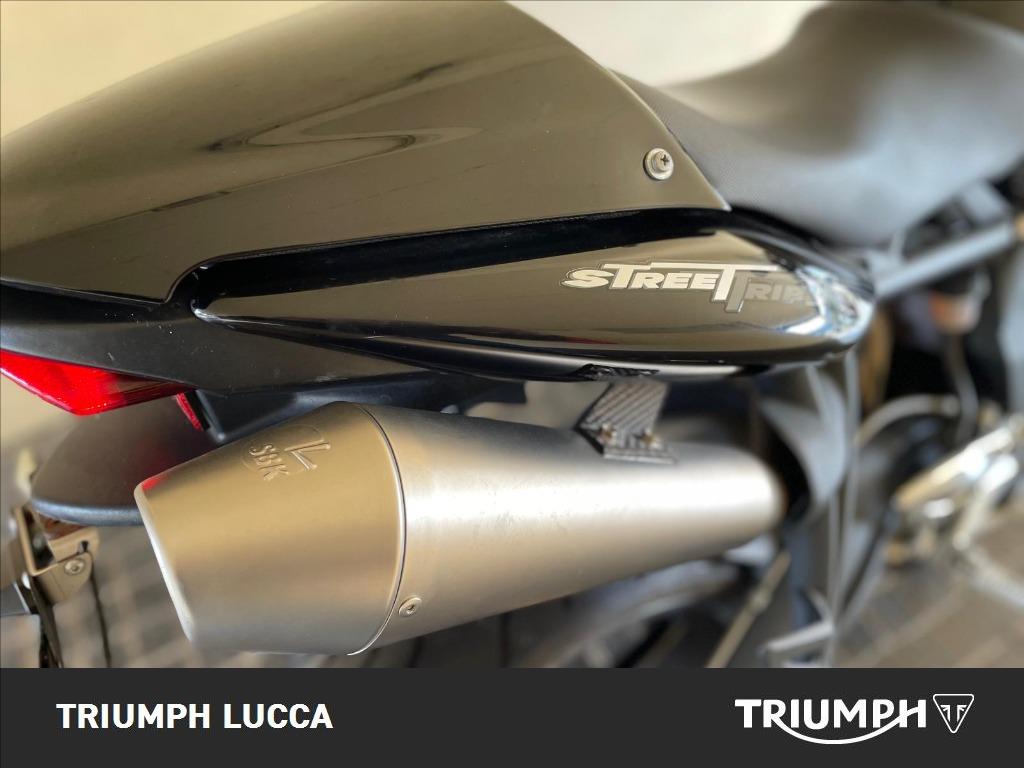 TRIUMPH Street Triple 675 