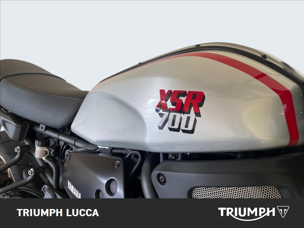 YAMAHA XSR 700 Xtribute Abs