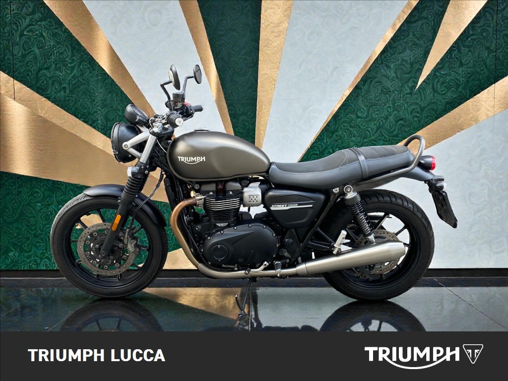TRIUMPH Street Twin 900 