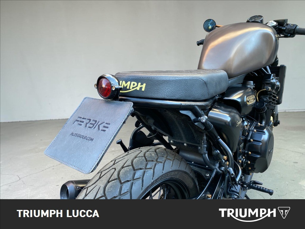 TRIUMPH Sprint 900 