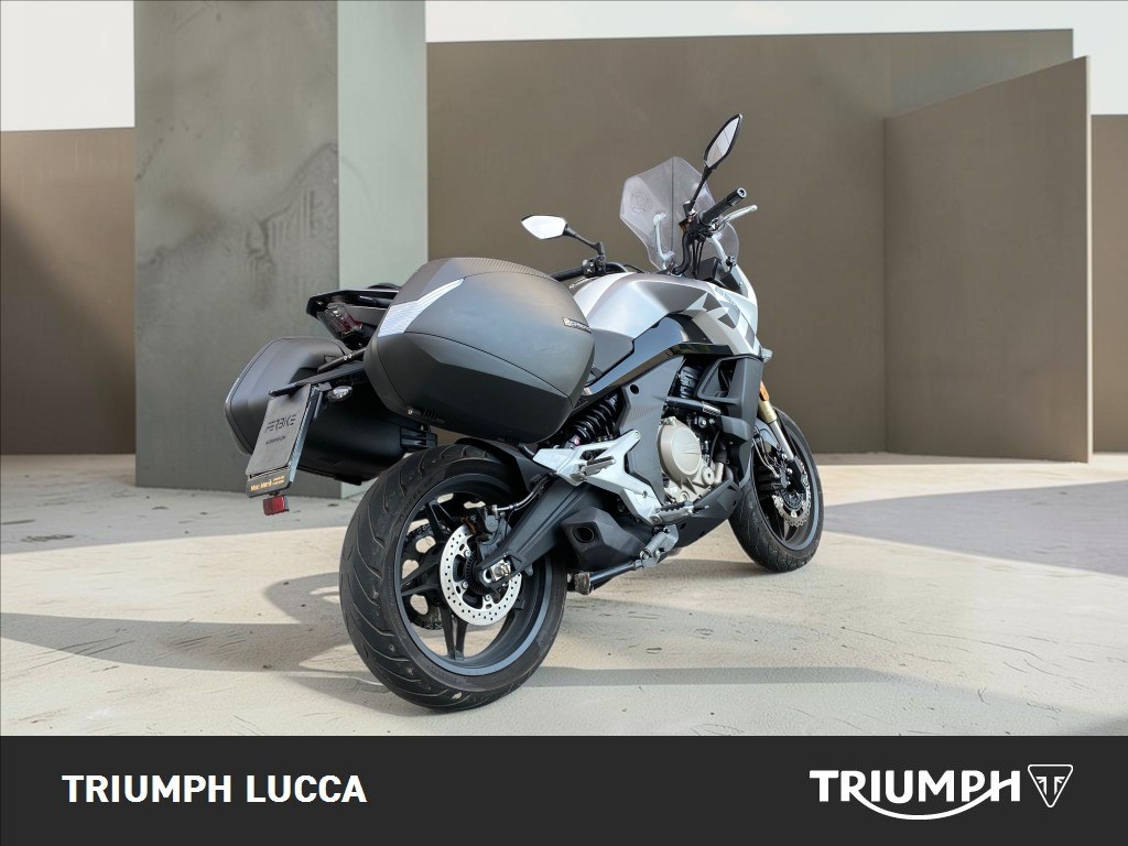 CFMOTO 650 MT Abs