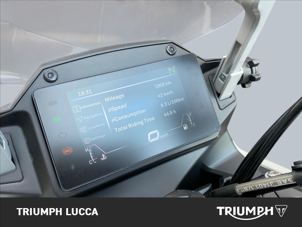 CFMOTO 650 MT Abs