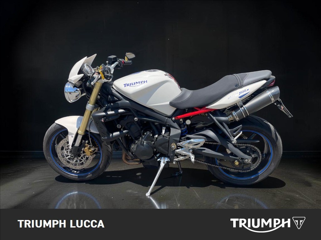TRIUMPH Street Triple 675 