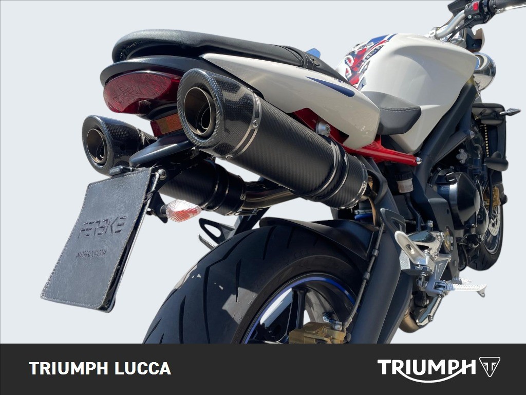 TRIUMPH Street Triple 675 