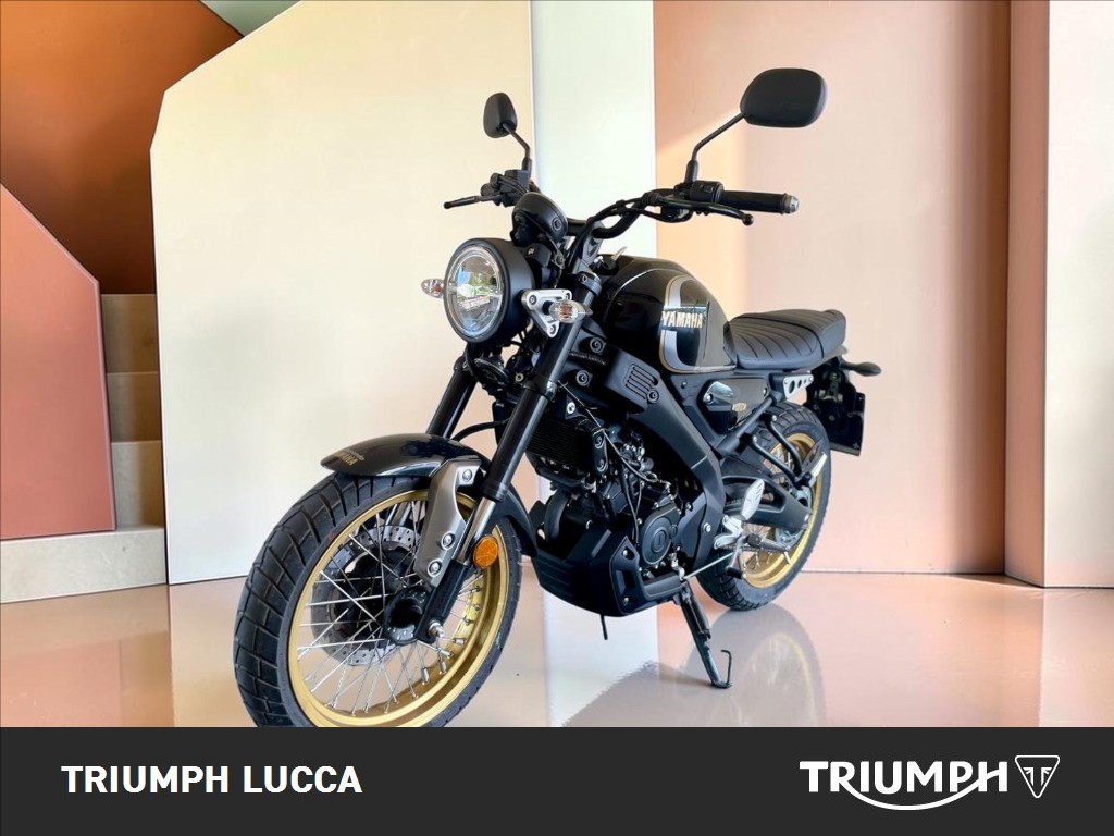 YAMAHA XSR 125 E5